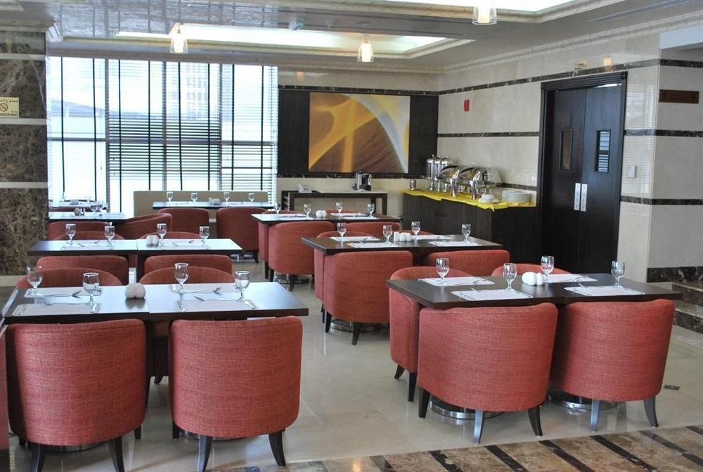 London Crown Hotel Dubaï Extérieur photo