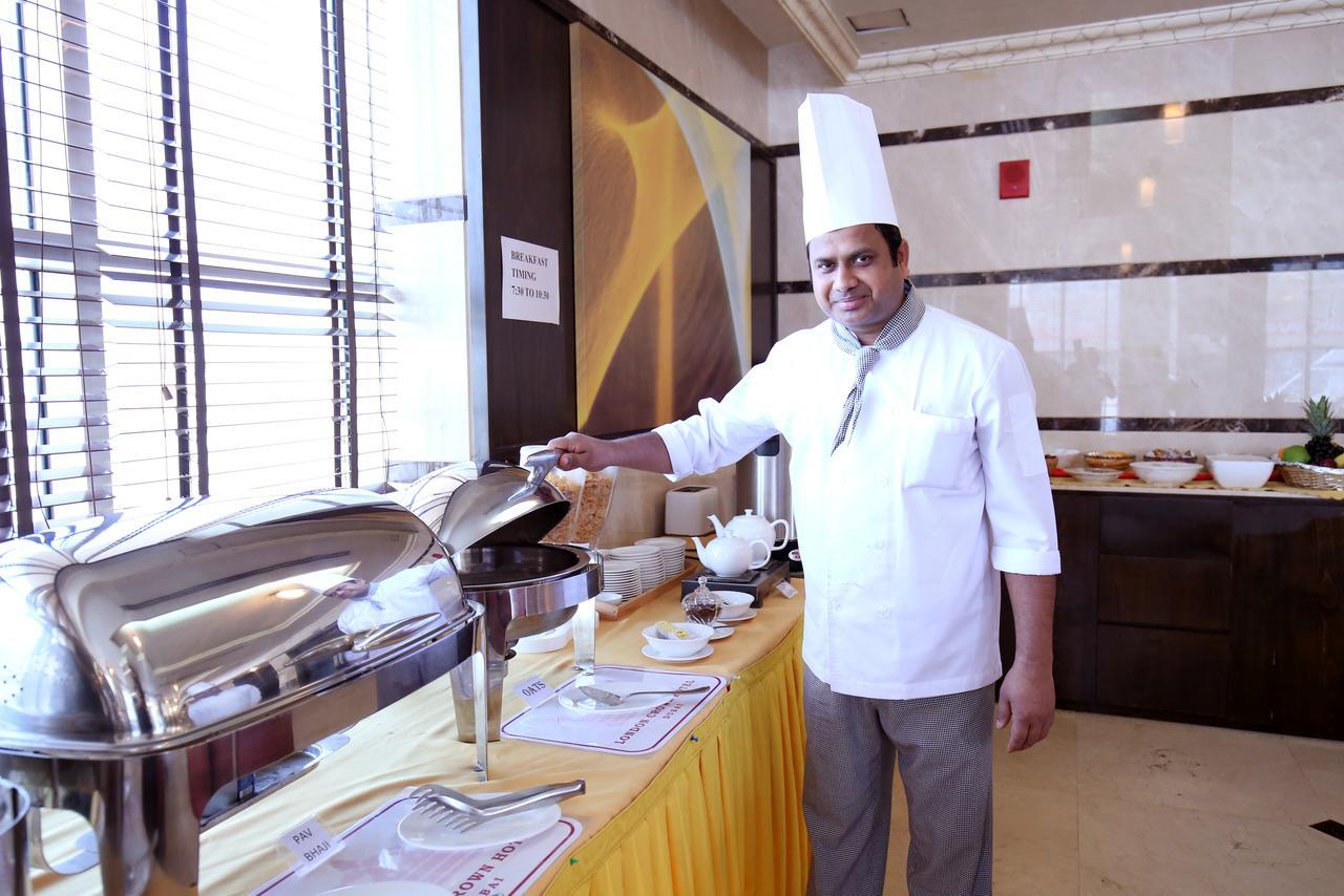 London Crown Hotel Dubaï Extérieur photo