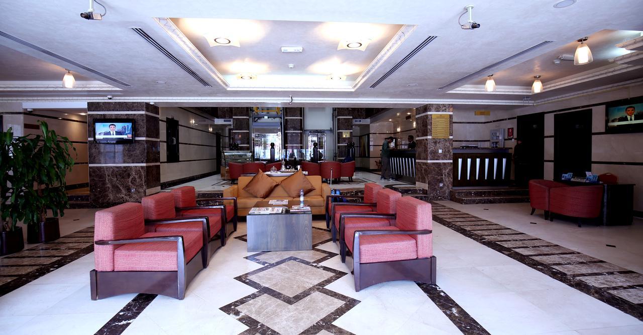 London Crown Hotel Dubaï Extérieur photo